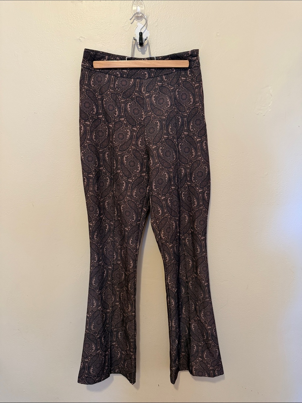 Paisley Print Flared Pants - Brown & Black